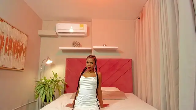 Mia Velvee online show from June 20, 1:03 pm