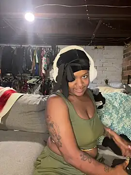 angelbby  online show from July 5, 10:28 pm