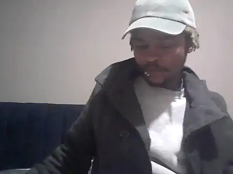 Snapshot of Nude-Deen chatting on July 13, 10:34 pm Nude-Deen online show from July 13, 10:34 pm