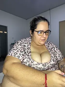 marianacooper1234 online show from May 15, 1:18 pm