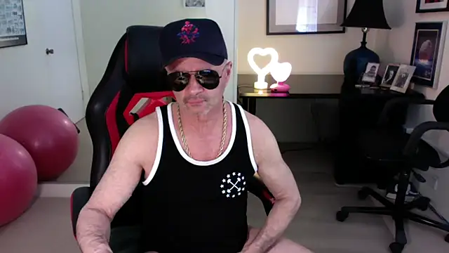 hotdadbod online show from March 12, 8:41 pm