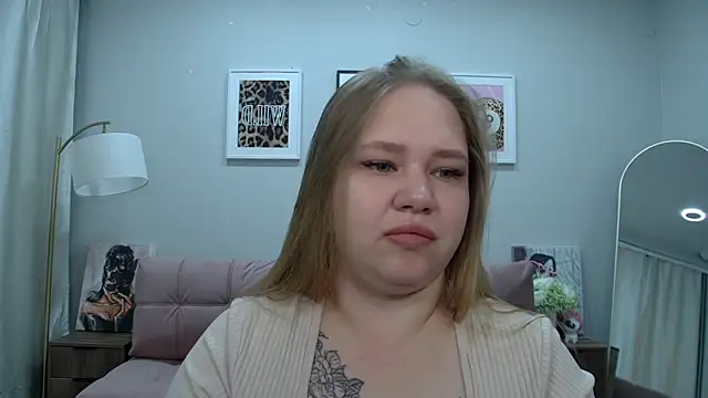 DianaKristol online show from June 21, 6:10 pm
