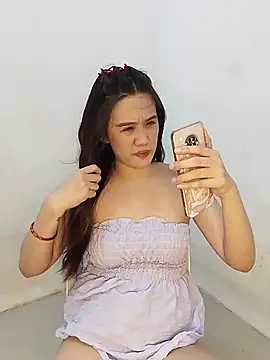 Snapshot of sweetmiyukiki chatting on June 27, 3:06 pm sweetmiyukiki online show from June 27, 3:06 pm