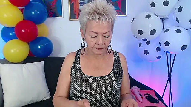 Snapshot of Jacky_Smith1 chatting on July 6, 2:47 pm Jacky Smith1 online show from July 6, 2:47 pm