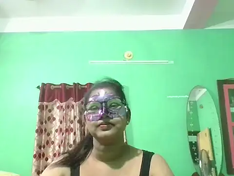 Snapshot of Kavya17 chatting on June 6, 1:27 pm Kavya17 online show from June 6, 1:27 pm