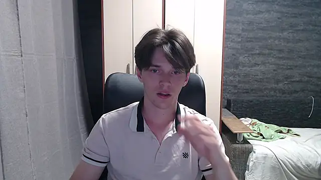 Snapshot of arthur___king chatting on June 27, 12:55 pm arthur king online show from June 27, 12:55 pm
