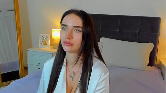 KellyWhites online show from June 30, 5:41 am