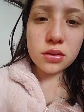 mileidy0106 online show from June 18, 12:42 pm