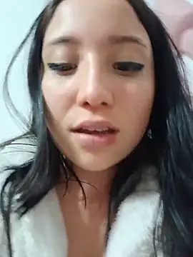 mileidy0106 online show from June 21, 1:41 am