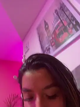 Megan pink18 online show from June 4, 4:07 am