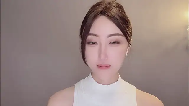Snapshot of Aner333 chatting on July 7, 7:23 am Aner333 online show from July 7, 7:23 am
