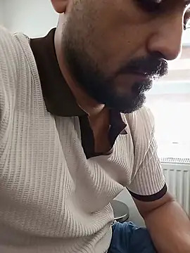 Snapshot of kalender3558 chatting on August 9, 12:43 pm kalender3558 online show from August 9, 12:43 pm