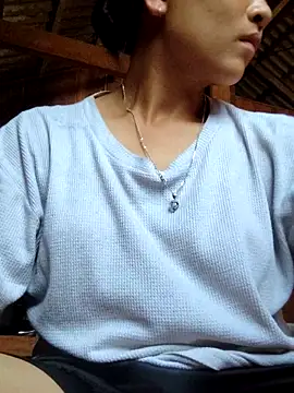 Olivia-ly online show from May 19, 12:38 am