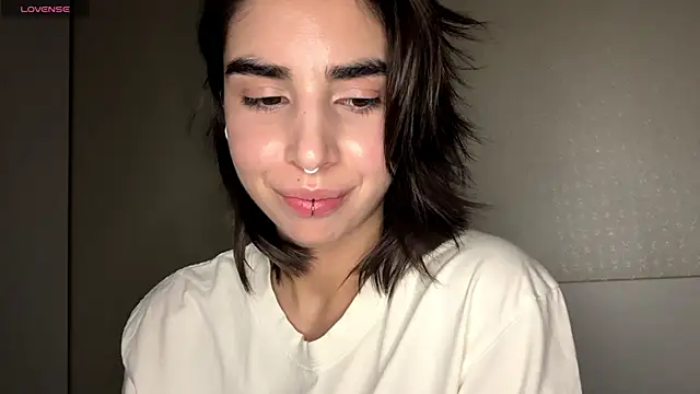 Snapshot of JessiaRuezga chatting on July 1, 1:24 pm JessiaRuezga online show from July 1, 1:24 pm