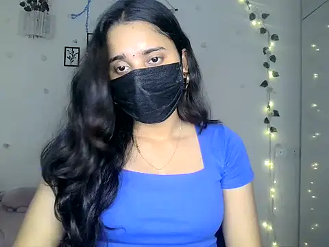 Snapshot of priyanks_sharma37 chatting on July 2, 6:08 am priyanks sharma37 online show from July 2, 6:08 am