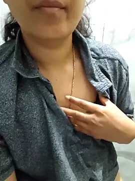 Snapshot of Radhika_rekha_kannada chatting on June 2, 1:29 am Radhika rekha kannada online show from June 2, 1:29 am