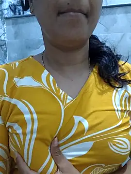 Snapshot of Radhika_rekha_kannada chatting on June 6, 5:28 pm Radhika rekha kannada online show from June 6, 5:28 pm