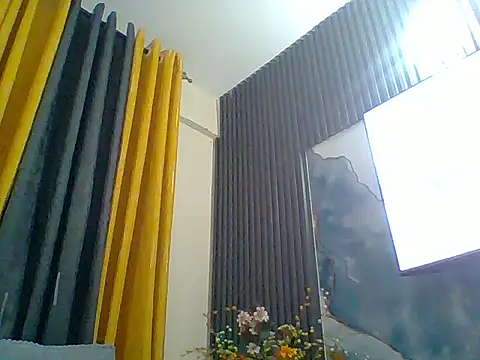 Snapshot of juicyass_gama chatting on June 14, 7:16 pm juicyass gama online show from June 14, 7:16 pm