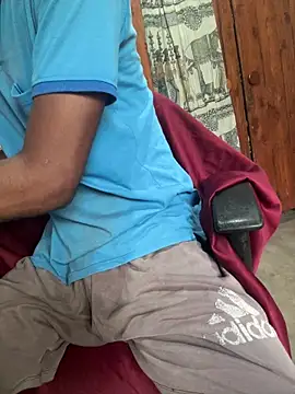 Snapshot of Inuchethi chatting on March 20, 11:05 am Inuchethi online show from March 20, 11:05 am