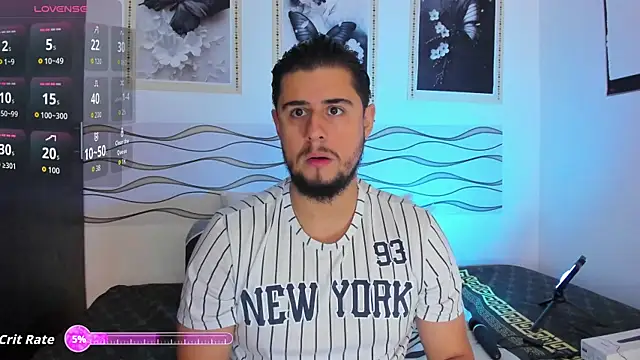Snapshot of Ryan_evannss_ chatting on June 28, 10:32 am Ryan evannss online show from June 28, 10:32 am