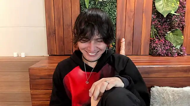 Snapshot of Brunodeluca_ chatting on June 7, 8:12 pm Brunodeluca online show from June 7, 8:12 pm