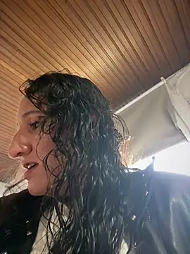 Snapshot of SofiaBrown_Pink chatting on July 5, 8:27 pm SofiaBrown Pink online show from July 5, 8:27 pm
