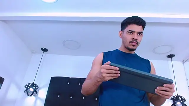 Snapshot of Dannesh_ chatting on June 17, 3:53 am Dannesh online show from June 17, 3:53 am