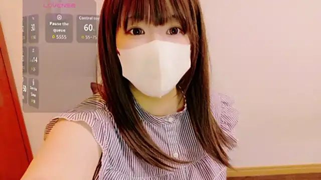 Mafuyu 0x0 online show from May 17, 11:50 am