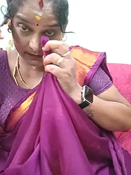 Snapshot of mynatamil143 chatting on May 29, 5:00 pm mynatamil143 online show from May 29, 5:00 pm