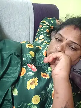 Snapshot of mynatamil143 chatting on June 11, 5:27 am mynatamil143 online show from June 11, 5:27 am