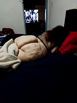 Snapshot of MegaAssMature chatting on June 25, 6:07 am MegaAssMature online show from June 25, 6:07 am