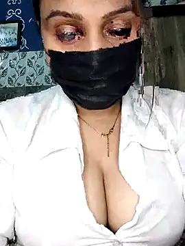 Snapshot of HORNI_SHALU50 chatting on June 29, 5:35 pm HORNI SHALU50 online show from June 29, 5:35 pm
