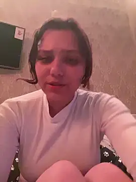 Yuna Gasai online show from May 22, 5:18 pm