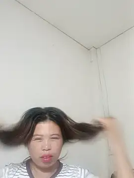 -Yeyi- online show from June 7, 3:49 pm