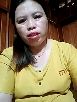 -Yeyi- online show from June 18, 11:42 pm