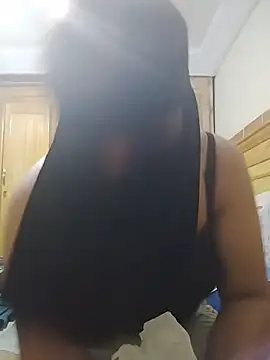 Snapshot of Laty_123 chatting on June 19, 10:24 pm Laty 123 online show from June 19, 10:24 pm