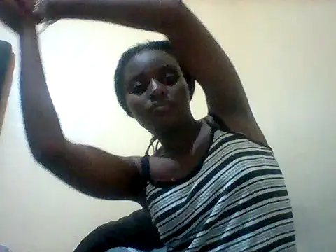 Snapshot of liligal chatting on May 22, 6:46 pm liligal online show from May 22, 6:46 pm