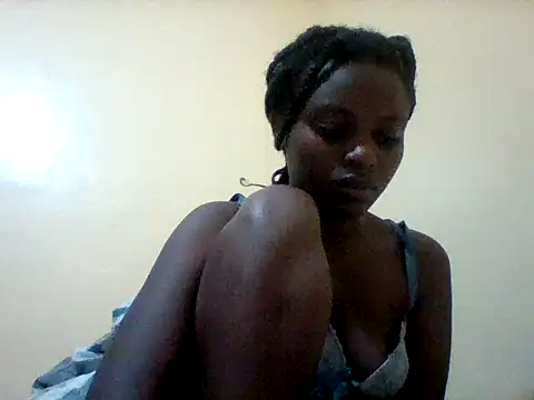 Snapshot of liligal chatting on May 27, 4:31 am liligal online show from May 27, 4:31 am