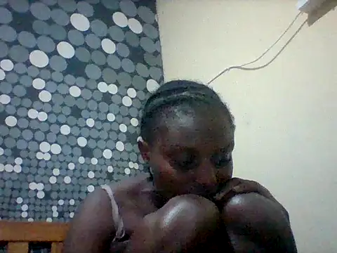 Snapshot of liligal chatting on June 30, 7:48 pm liligal online show from June 30, 7:48 pm