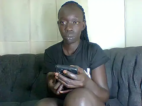 Snapshot of SexyTash25 chatting on June 23, 8:29 pm SexyTash25 online show from June 23, 8:29 pm