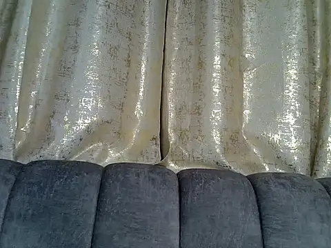 Snapshot of Sexy_dotta chatting on July 24, 9:57 pm Sexy dotta online show from July 24, 9:57 pm