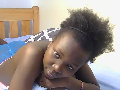 Snapshot of tessy_kitty chatting on May 21, 8:43 am tessy kitty online show from May 21, 8:43 am