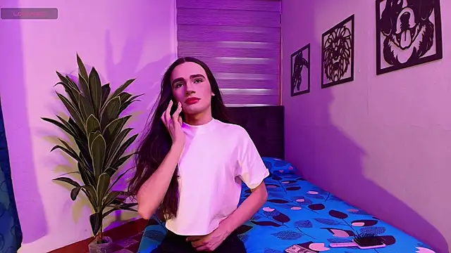 Snapshot of AURALIS_LUX chatting on May 18, 12:11 pm AURALIS LUX online show from May 18, 12:11 pm
