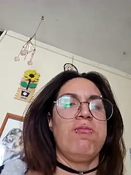 Snapshot of Karengenesisx chatting on June 11, 4:16 pm Karengenesisx online show from June 11, 4:16 pm