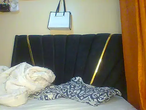 petite cuteass online show from June 23, 2:20 am