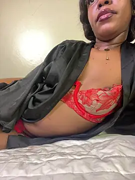 Snapshot of secxy-Petite chatting on July 10, 10:12 pm secxy-Petite online show from July 10, 10:12 pm