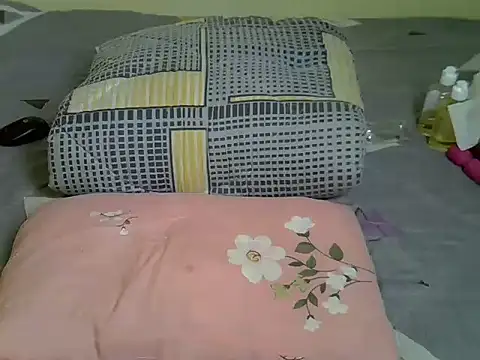 Pearl petite online show from June 25, 8:13 pm