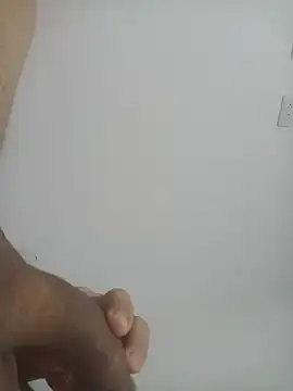 Snapshot of Juanse1020 chatting on July 22, 3:53 am Juanse1020 online show from July 22, 3:53 am