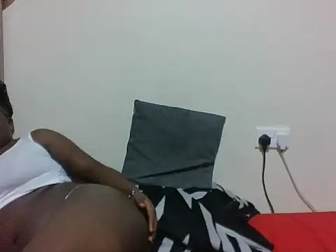 Snapshot of evethegurl chatting on June 22, 10:07 pm evethegurl online show from June 22, 10:07 pm