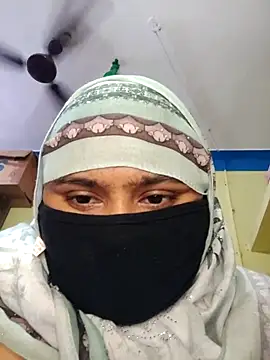 Snapshot of shaik35f chatting on June 11, 5:00 pm shaik35f online show from June 11, 5:00 pm